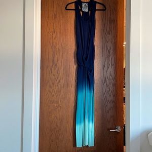 YFB HAMPTON MAXI DRESS- XS. POPULAR STYLE!